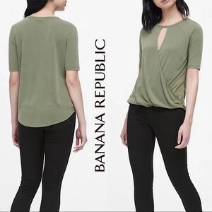 Banana Republic Sage Green Women's Blouse